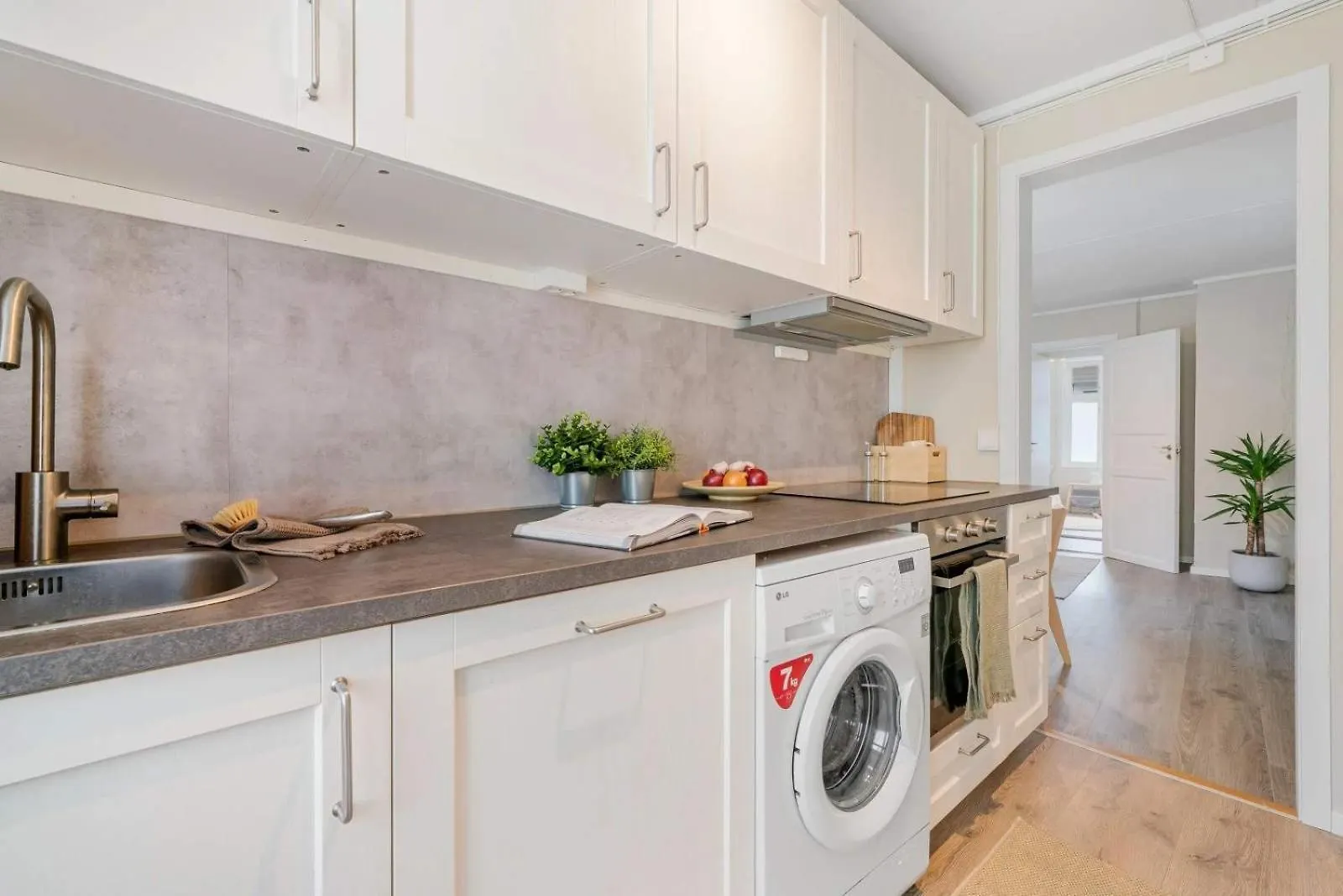 Dinbnb Apartments L 100M To Bryggen L Bergen House L 24L7 Check-In ノルウェー
